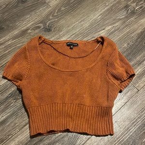 Kendall & Kylie cropped top, size S!!